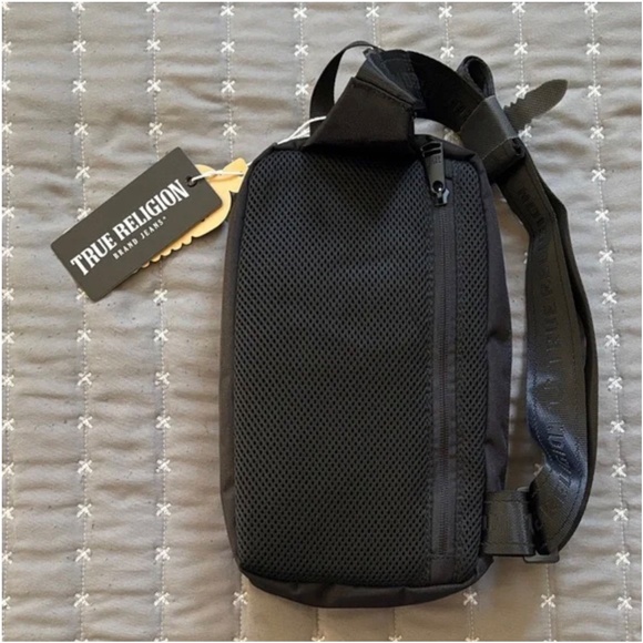 True religion sling bag - Picture 2 of 6